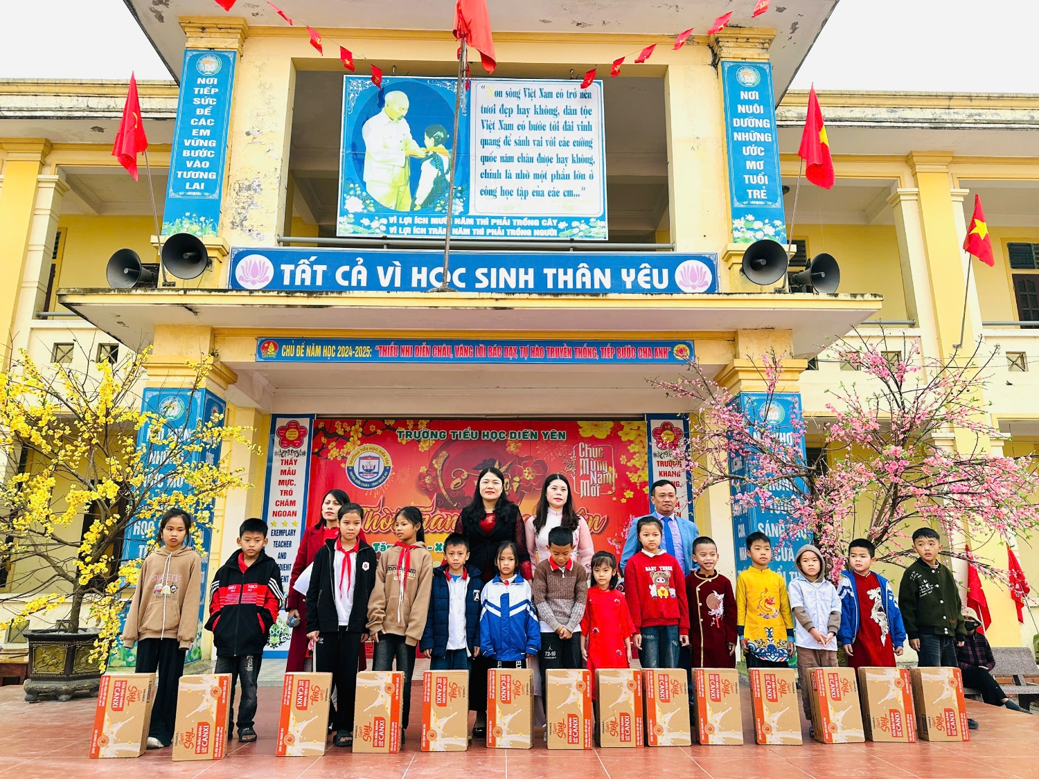 z6251592849445 935f14913e7a804c4dfa2b7689afc41f